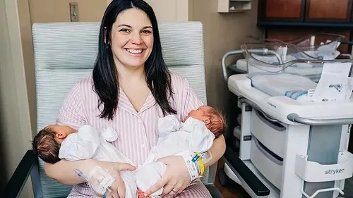 You are currently viewing Alabama mother with rare double womb gives birth to two babies in two days